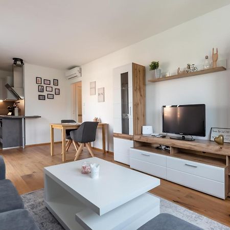 Gruene Ruhelage, 20 Minuten Ins Zentrum Und Parkgarage Вена Экстерьер фото